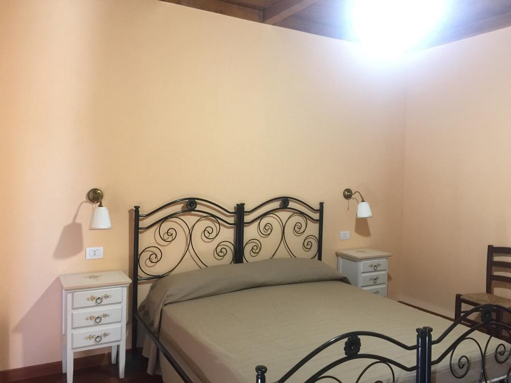 토리토 Agriturismo Armienti 빌라 외부 사진